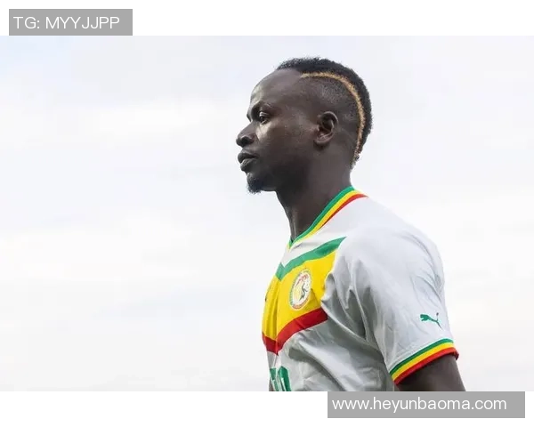 35岁以上依然活跃在赛场的世界著名足球球星有哪些